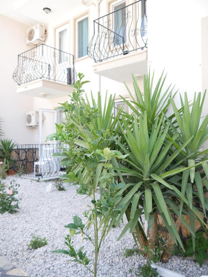 Nefis Hotel Oeluedeniz Екстериор снимка