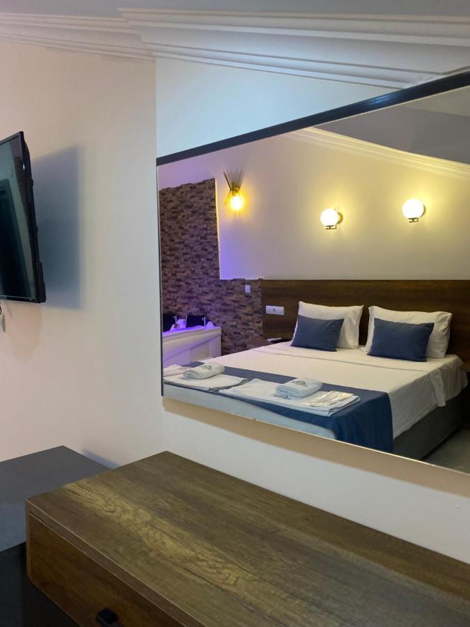 Nefis Hotel Oeluedeniz Екстериор снимка